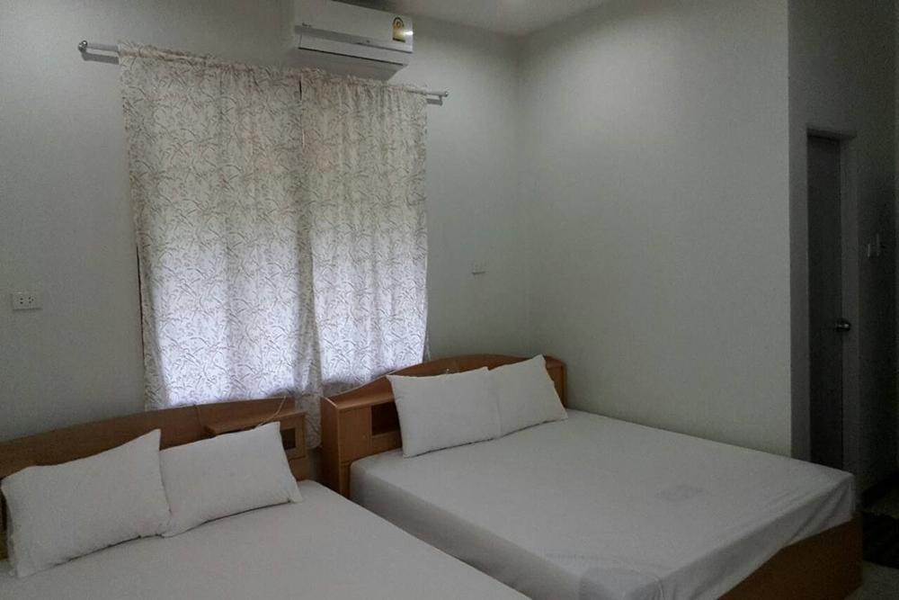 Chaiwat Resort Laem Sing Room photo
